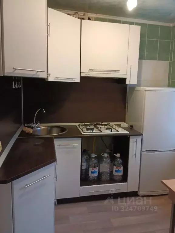 1-к кв. Волгоградская область, Волгоград ул. Чебышева, 50 (32.0 м) - Фото 0