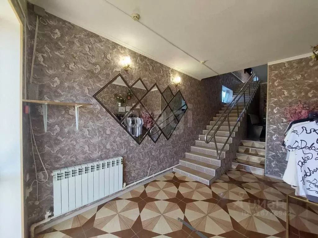 Дом в Ростовская область, Егорлыкская ст-ца ул. Ворошилова (252 м) - Фото 1