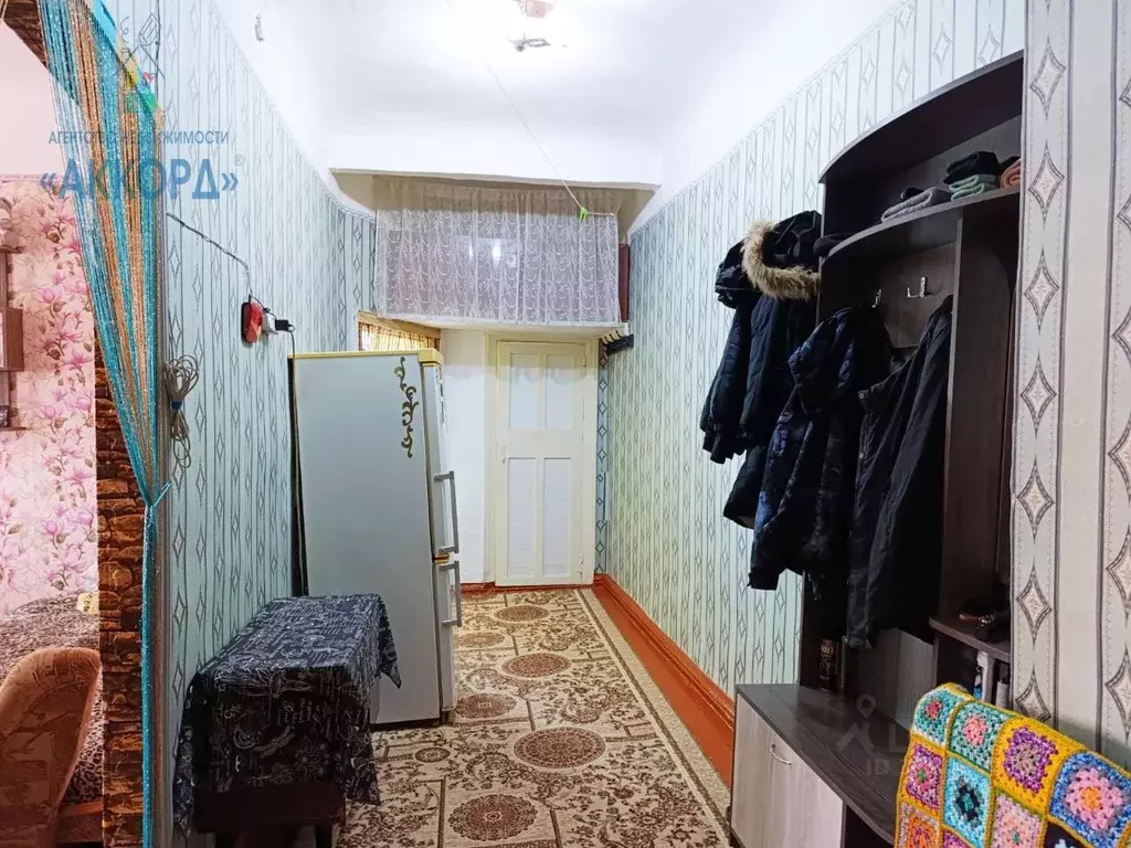 3-к кв. Алтайский край, Бийск ул. Петра Мерлина, 58Б (61.7 м) - Фото 1