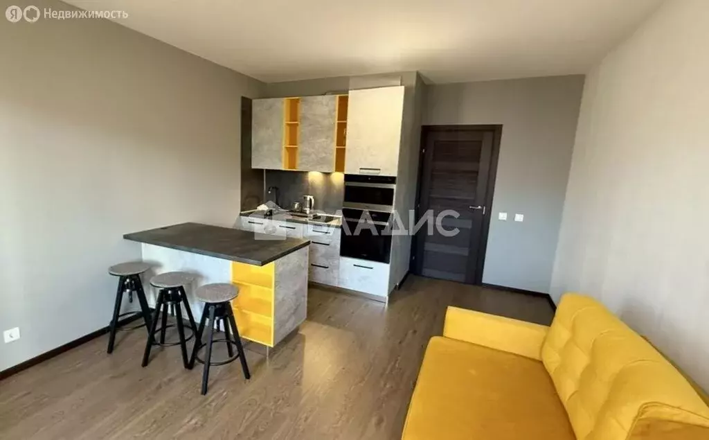 Квартира-студия: Санкт-Петербург, улица Лётчика Лихолетова, 14к3 (24 ... - Фото 1