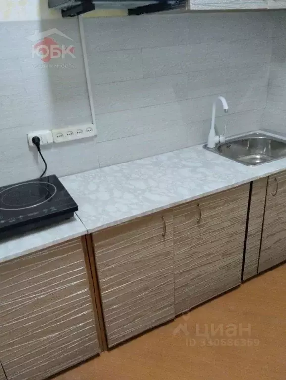 2-к кв. Крым, Евпатория ул. Конституции, 36 (34.2 м) - Фото 2