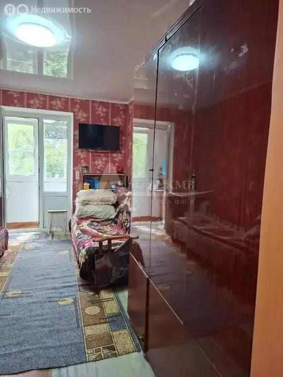 1к в 4-комнатной квартире (12 м) - Фото 1