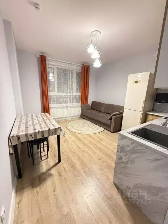 1-к кв. Свердловская область, Екатеринбург ул. 8 Марта, 204к8 (36.4 м) - Фото 2