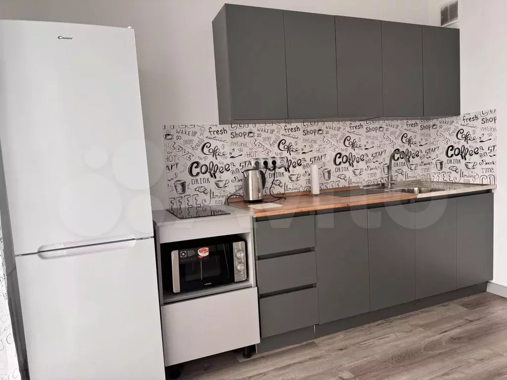 1-к. квартира, 40 м, 4/19 эт. - Фото 1