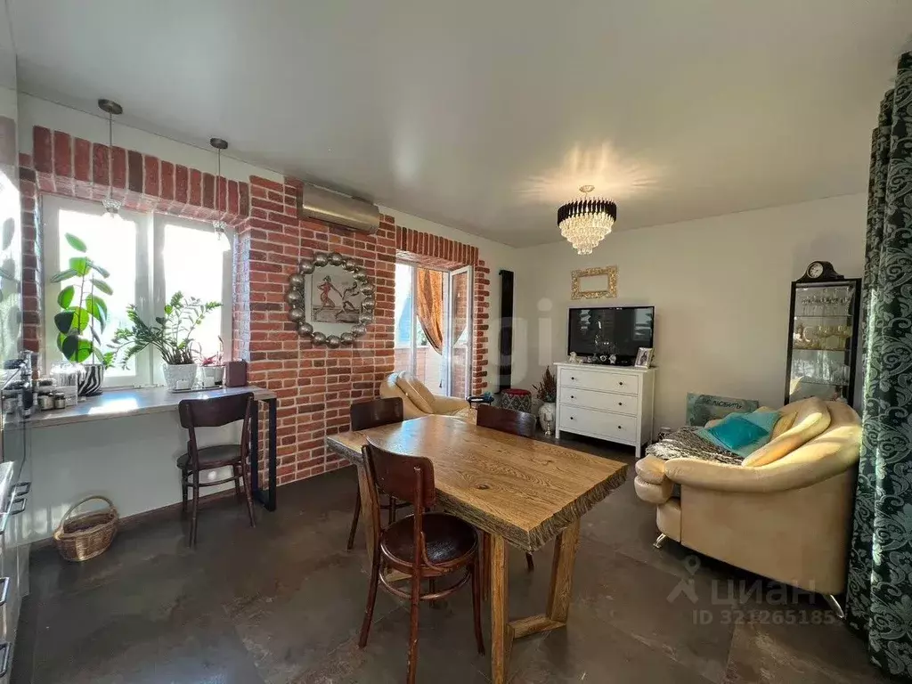 2-к кв. Архангельская область, Котлас просп. Мира, 7 (72.1 м) - Фото 1