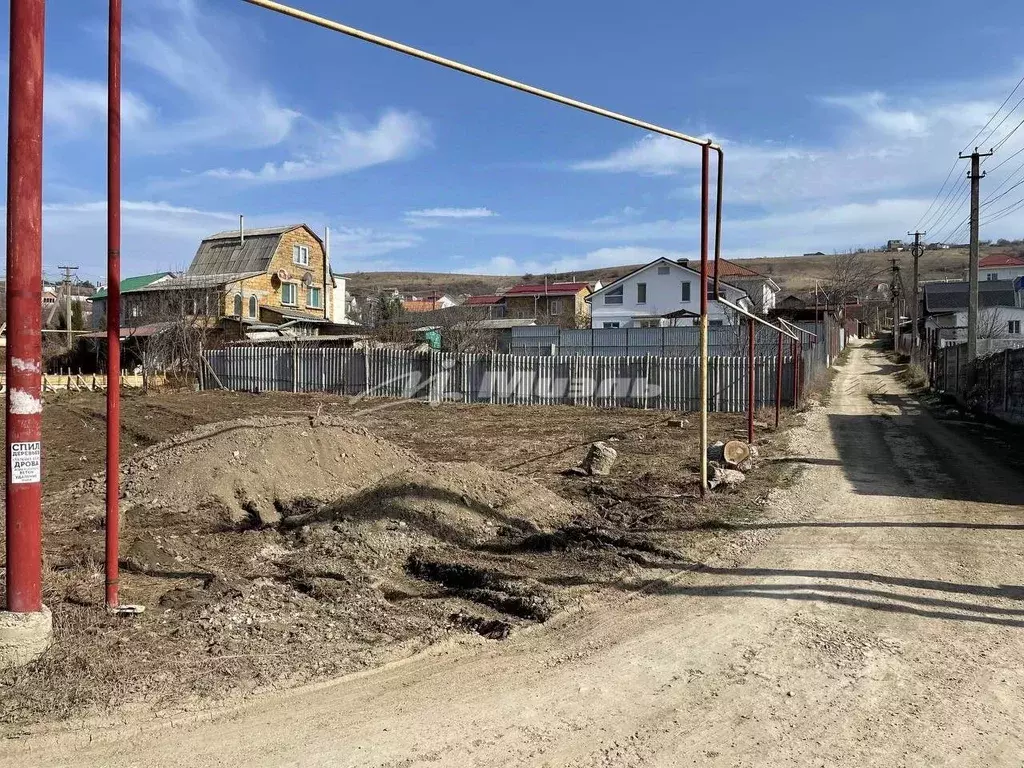 Участок в Крым, Симферопольский район, Перовское с/пос, Птицевод СПК  ... - Фото 2