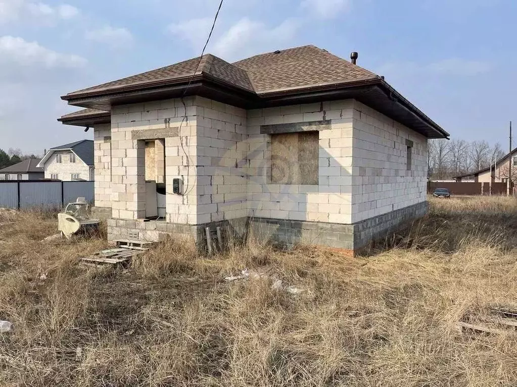 Дом в Белгородская область, Старый Оскол  (100 м) - Фото 0