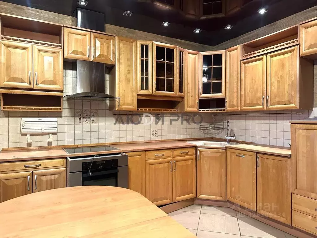 3-к кв. Кировская область, Киров ул. Морозовская, 77 (94.0 м) - Фото 2