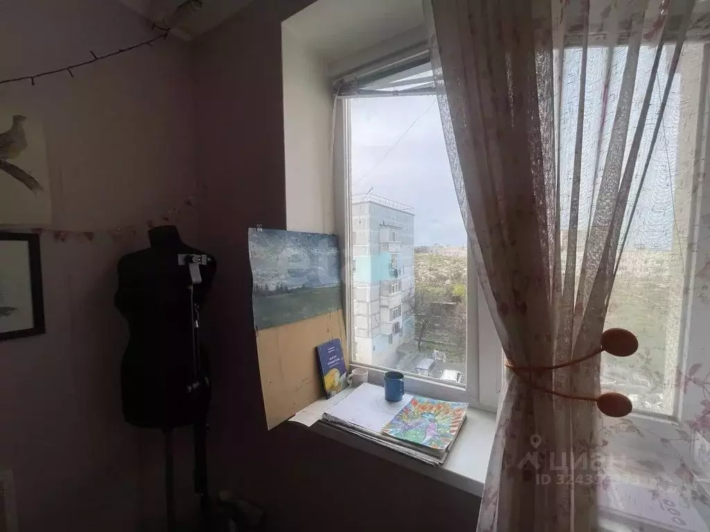 2-к кв. Крым, Щелкино Ленинский район, 2-й мкр, 60/2Б (57.2 м) - Фото 1