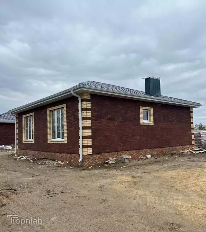 Дом в Ростовская область, Азовский район, с. Пешково Вишневая ул. (90 ... - Фото 2