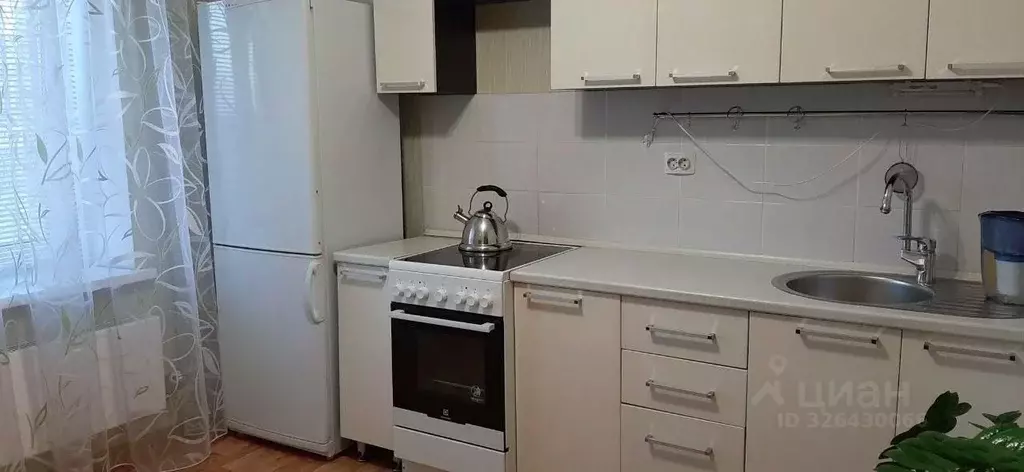 1-к кв. Татарстан, Казань ул. Тыныч, 1 (43.0 м) - Фото 2