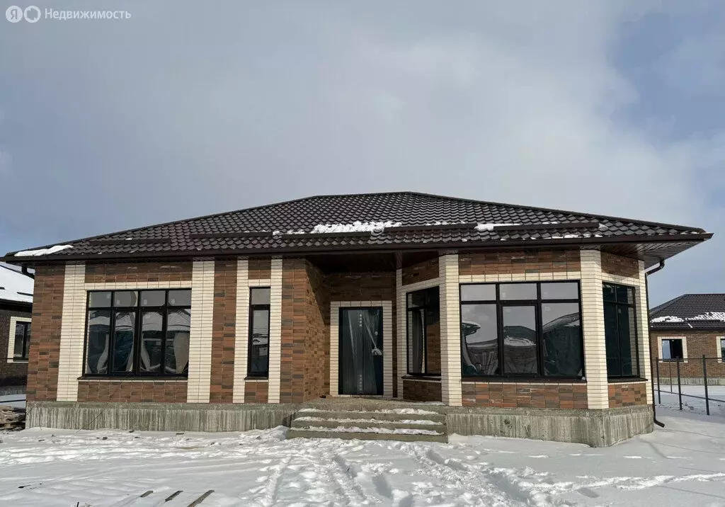 Дом в село Началово, улица Ленина (100 м) - Фото 2