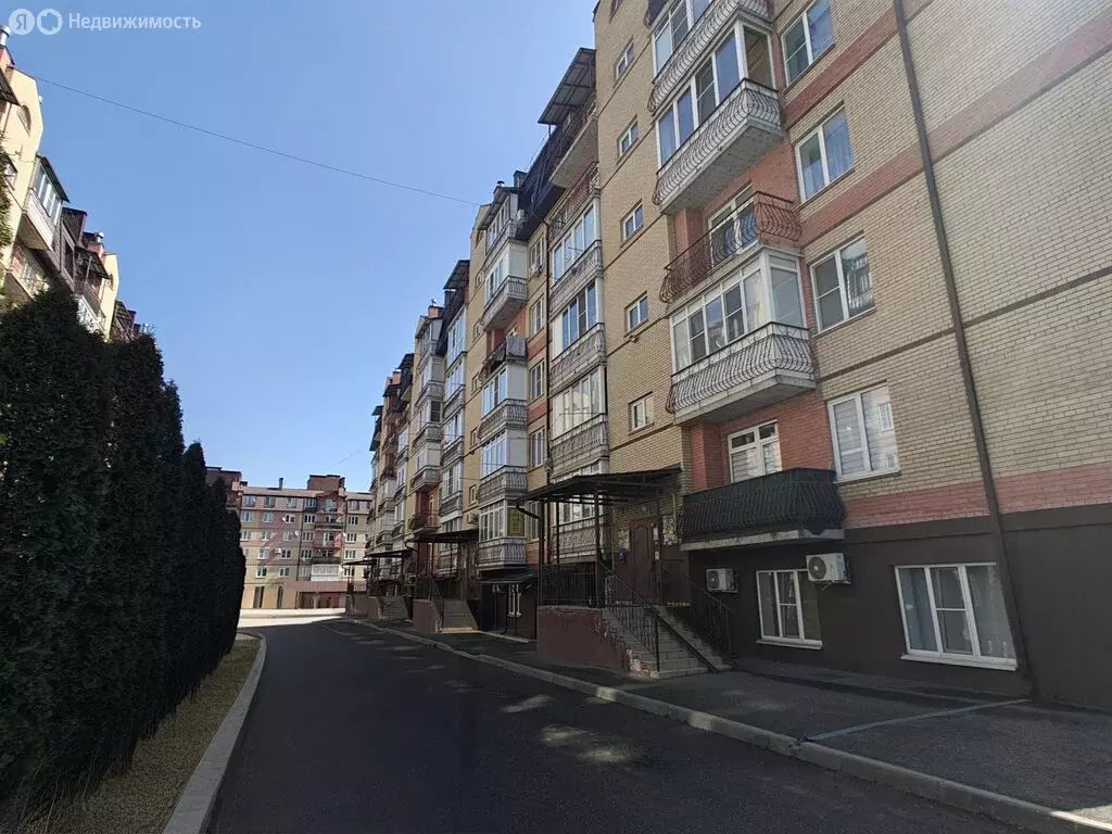 3-комнатная квартира: Ессентуки, улица Орджоникидзе, 84к6 (78.2 м) - Фото 2