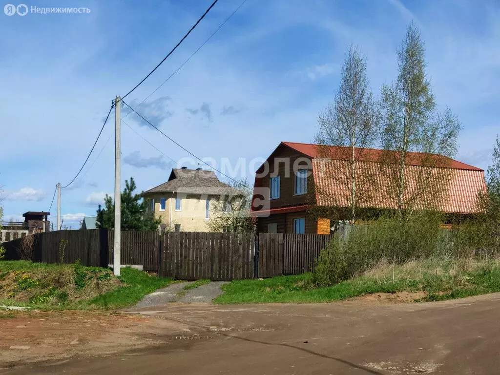 Дом в Ярославский муниципальный округ, деревня Зверинцы, 6 (163 м) - Фото 0
