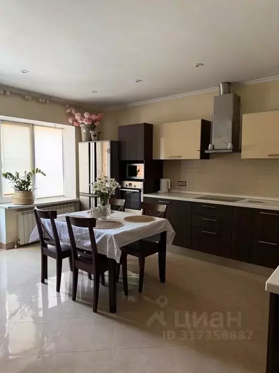 Дом в Ростовская область, Ростов-на-Дону Портовая ул., 158в (150 м) - Фото 0