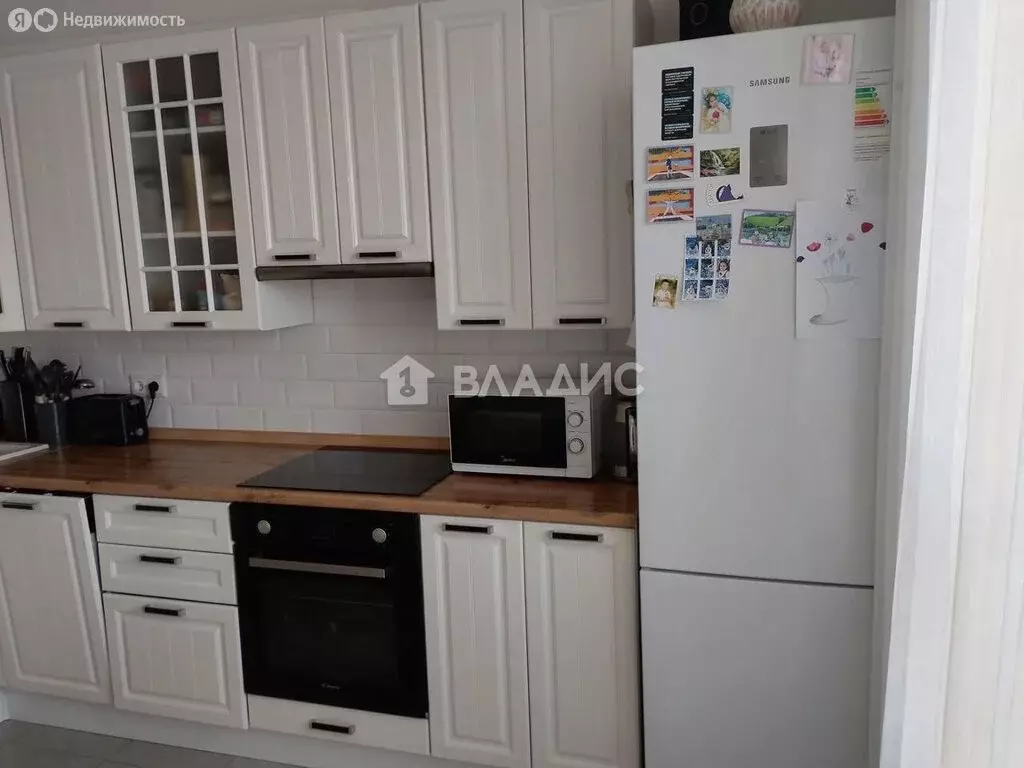 2-комнатная квартира: Мытищи, проспект Астрахова, 1к3 (59.6 м) - Фото 0