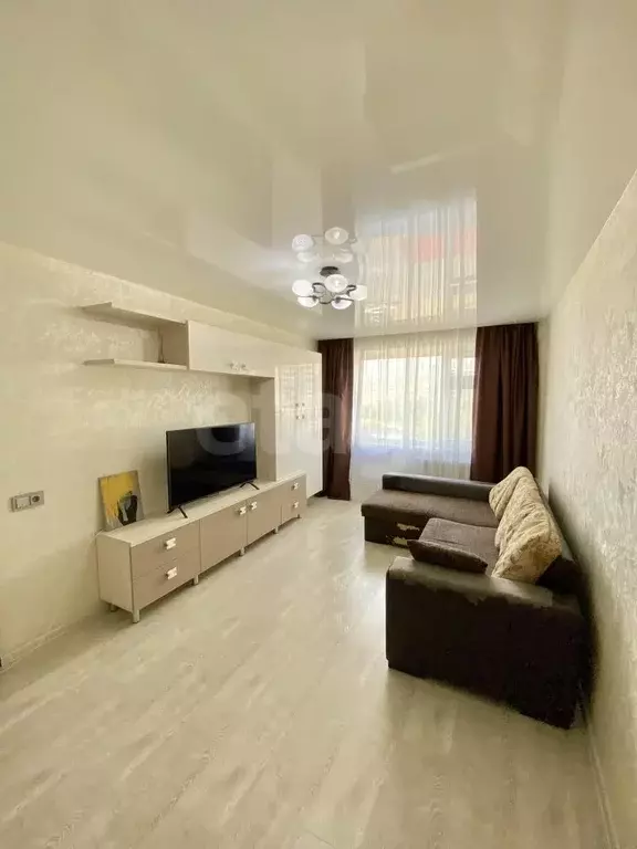 Квартира, 3 комнаты, 63.3 м - Фото 1