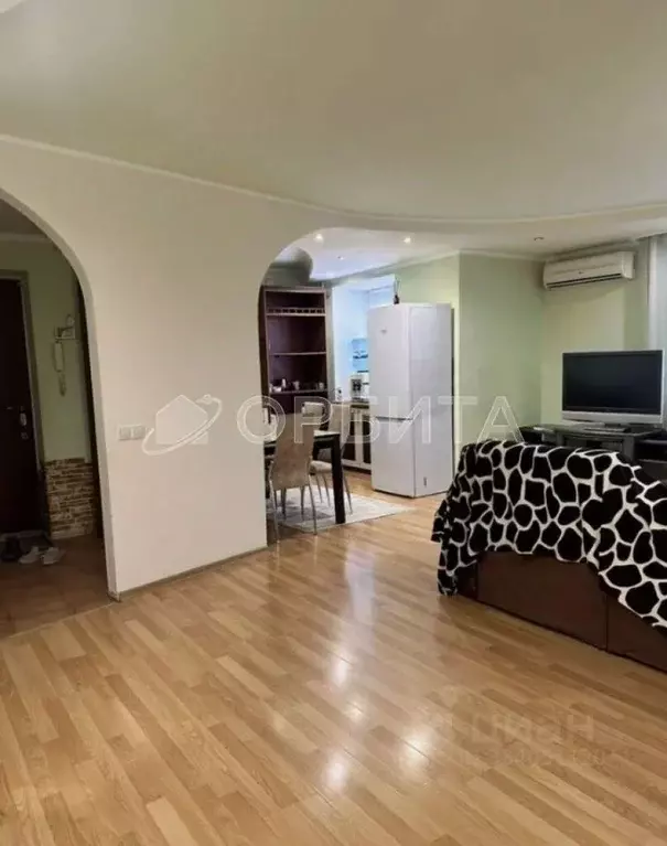 2-к кв. Тюменская область, Тюмень ул. Водников, 12 (74.7 м) - Фото 1