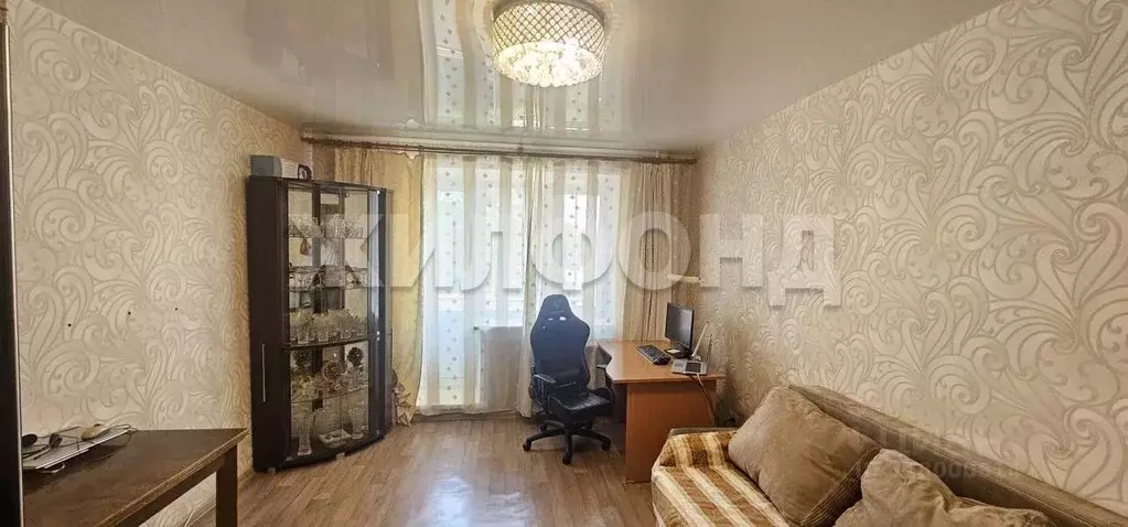 2-к кв. Новосибирская область, Новосибирск ул. Шмидта, 1 (77.0 м) - Фото 0