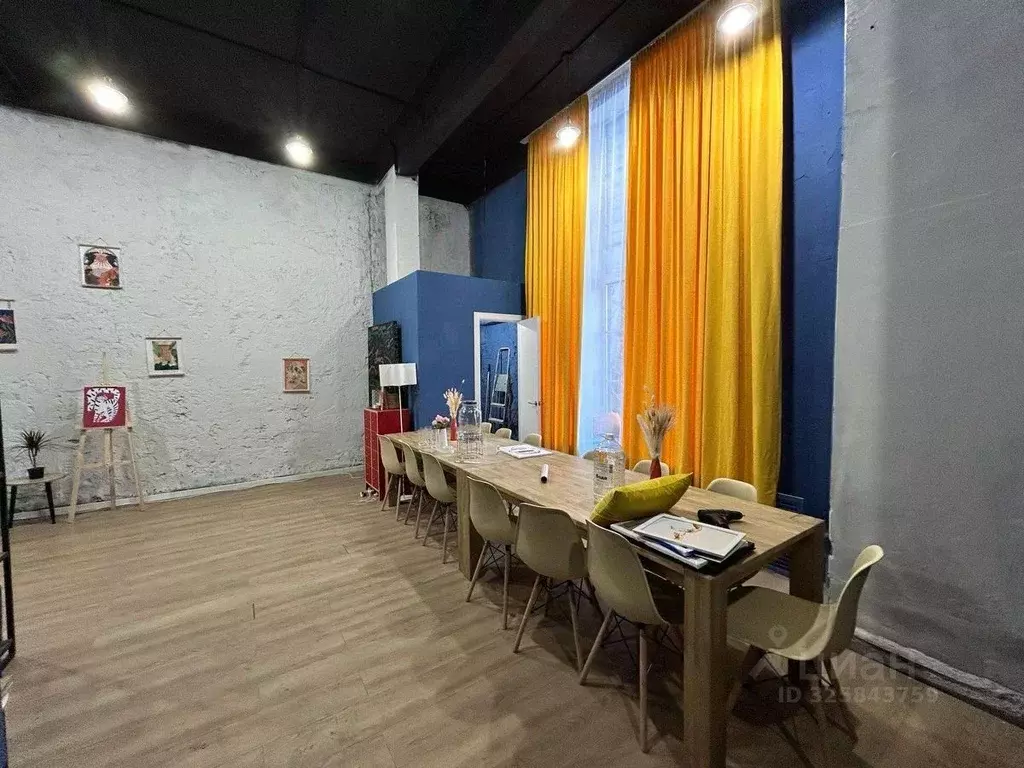 Помещение свободного назначения в Москва Гончарная ул., 38 (50 м) - Фото 1