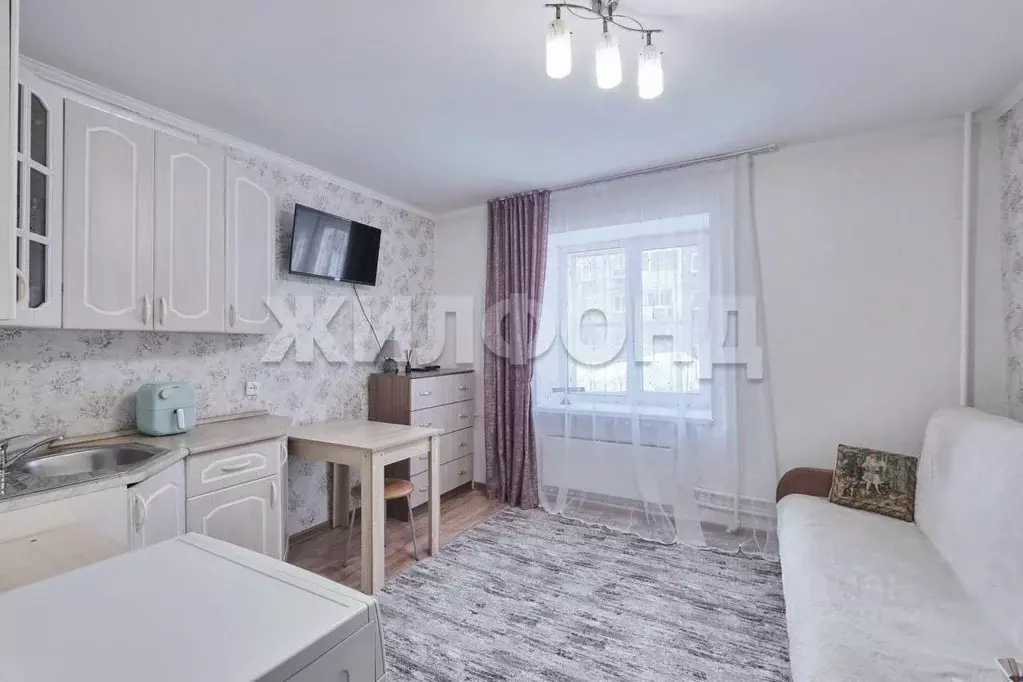 Студия Томская область, Томск просп. Фрунзе, 133/1 (17.0 м) - Фото 1