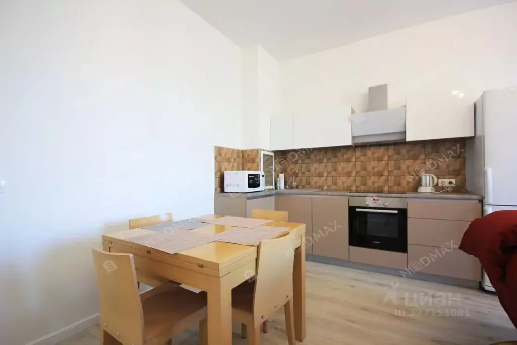 2-к кв. Санкт-Петербург просп. Юрия Гагарина, 7 (58.0 м) - Фото 1