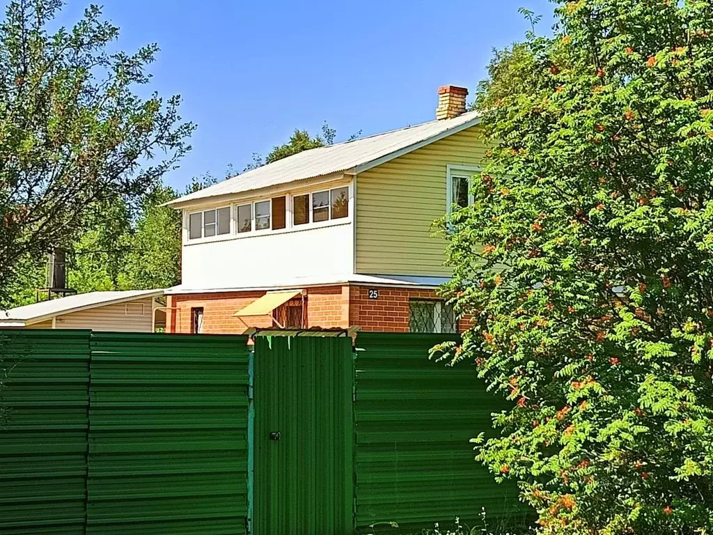 Дом в Рязанская область, Спасский муниципальный округ, с. Ярустово  ... - Фото 1