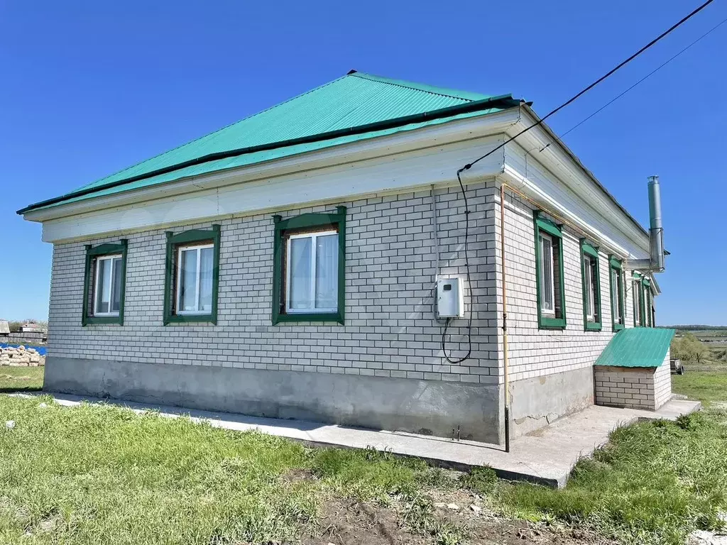 Дом 100 м на участке 25 сот. - Фото 0