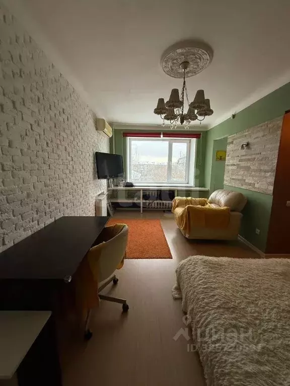 1-к кв. Пермский край, Пермь ул. Хохрякова, 25 (30.3 м) - Фото 1