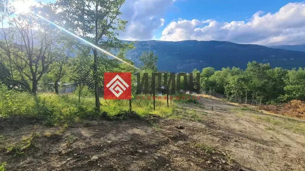 Участок в Крым, Ялта городской округ, Виноградное пгт ул. Магоби-2 ... - Фото 1