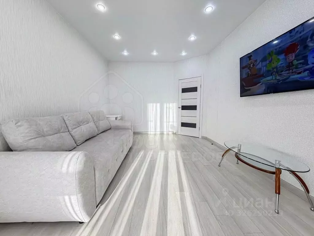 2-к кв. Иркутская область, Иркутск Байкальская ул., 208 (50.0 м) - Фото 1