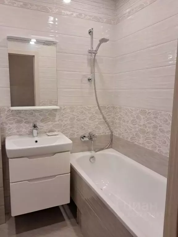 1-к кв. Москва пос. Коммунарка, ул. Бачуринская, 8к2 (40.0 м) - Фото 2