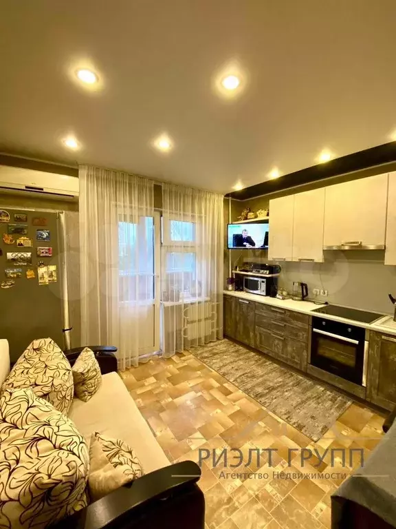 1-к. квартира, 40 м, 3/16 эт. - Фото 1