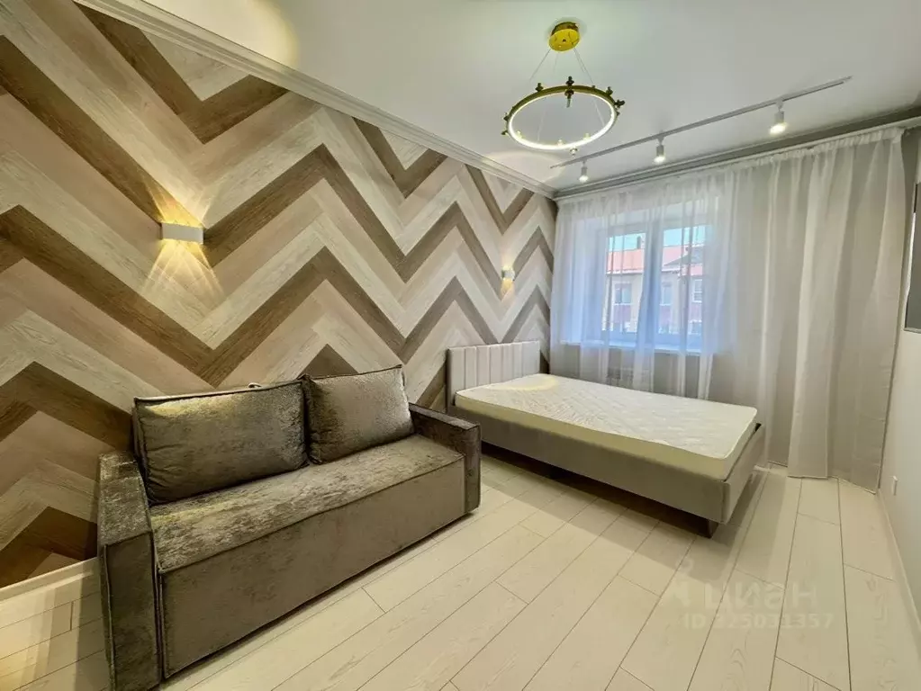 1-к кв. Татарстан, с. Высокая Гора ул. Комаровка, 7Б (38.0 м) - Фото 1