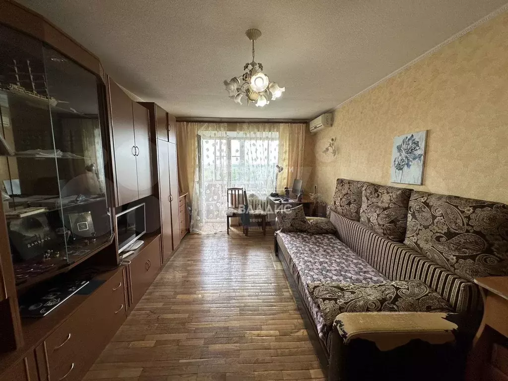 1-к. квартира, 32,9 м, 9/9 эт. - Фото 0