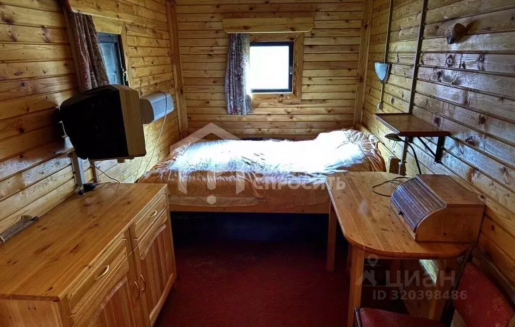 Дом в Ленинградская область, Выборгский район, Рощинское городское ... - Фото 1