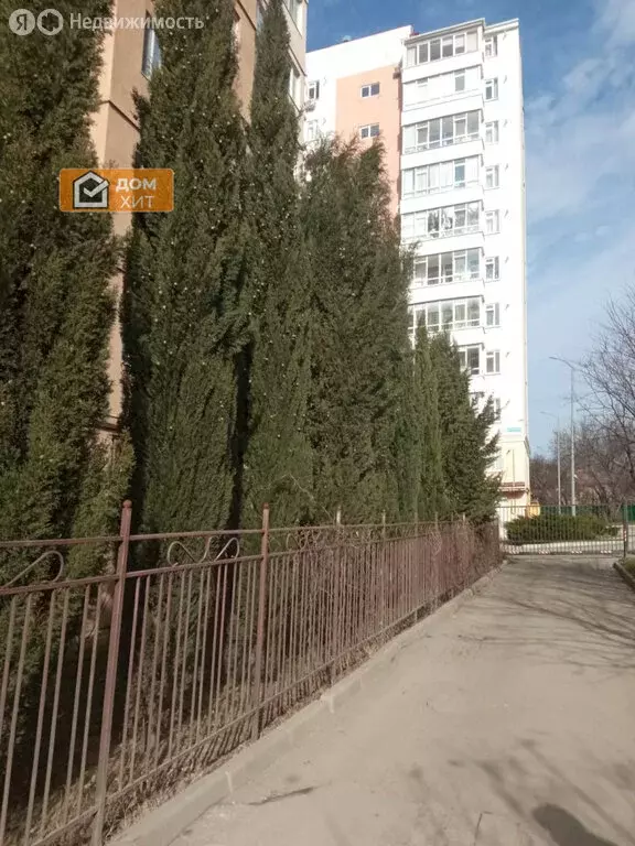 2-комнатная квартира: Симферополь, улица Батурина, 13Б (60 м) - Фото 1