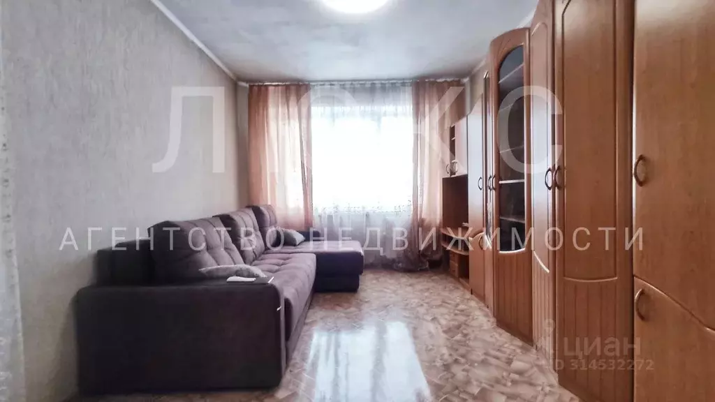 3-к кв. Кемеровская область, Новокузнецк ул. 40 лет ВЛКСМ, 116Г (69.0 ... - Фото 1