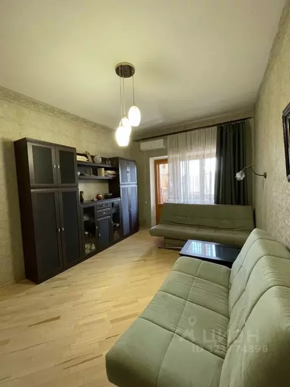 3-к кв. Астраханская область, Астрахань ул. Ляхова, 9 (58.0 м) - Фото 0