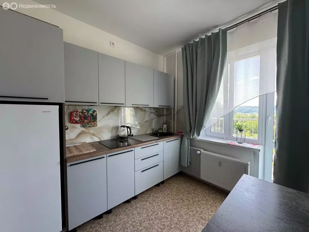 2-комнатная квартира: Кунгур, улица Свердлова, 31 (43.2 м) - Фото 2