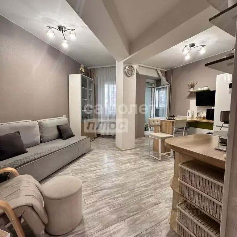 3-к кв. Иркутская область, Иркутск Первомайский мкр, ул. Вампилова, 50 ... - Фото 1