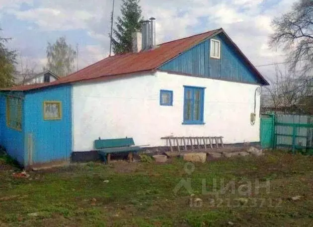 Дом в Липецкая область, Елецкий район, Волчанский сельсовет, пос. Маяк ... - Фото 1