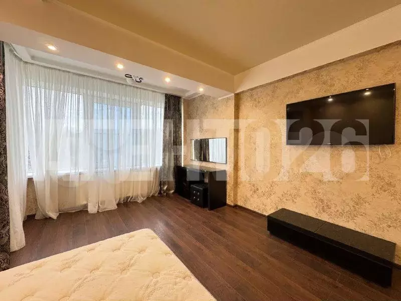 3-к. квартира, 120 м, 7/18 эт. - Фото 1
