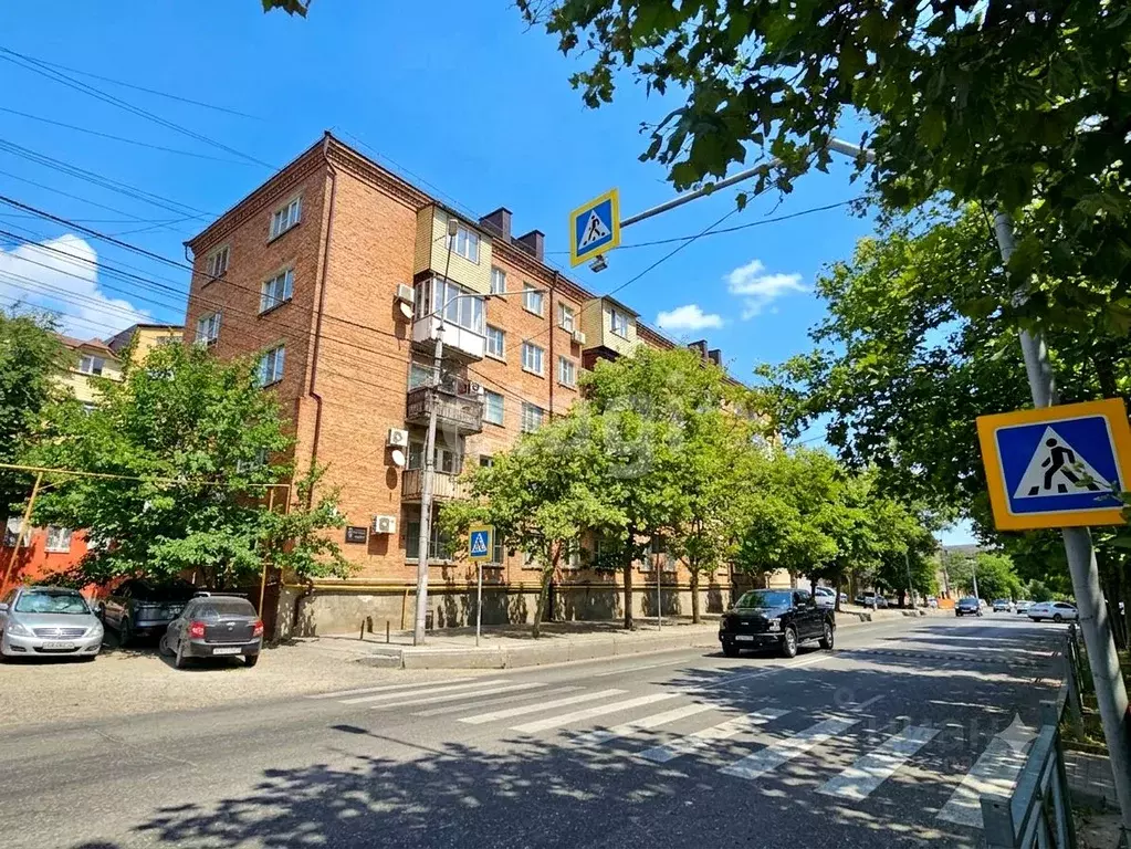 3-к кв. Дагестан, Махачкала ул. Магомета Гаджиева, 154 (58.0 м) - Фото 1