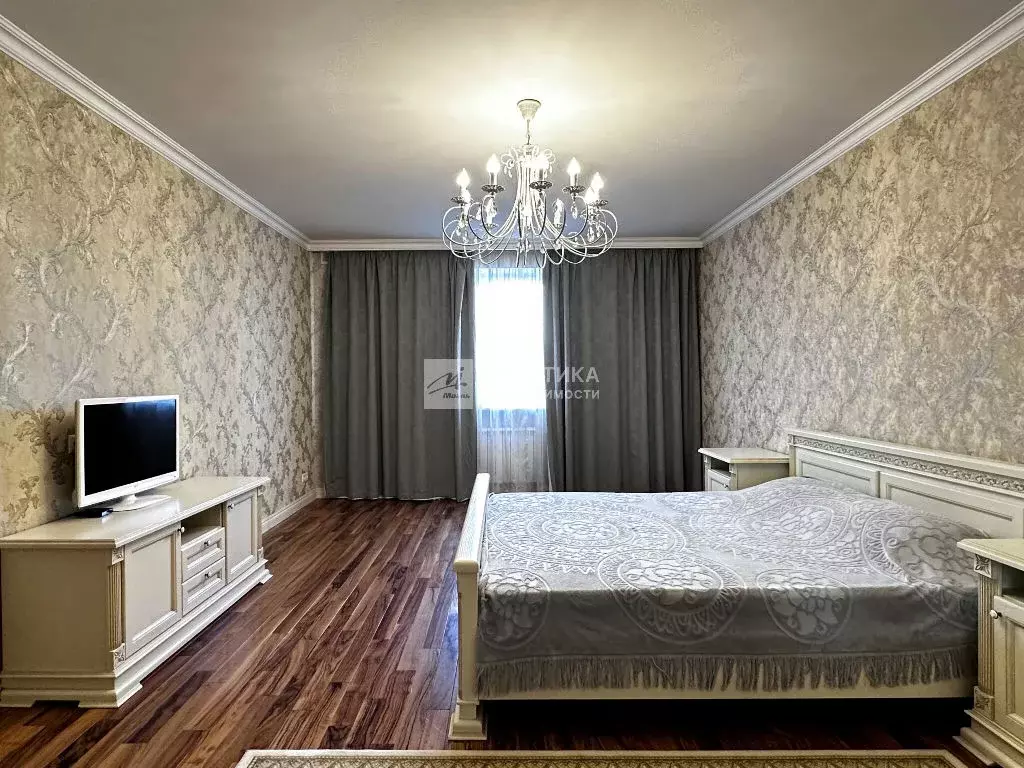 Продается 2-комнатная квартира - Фото 1