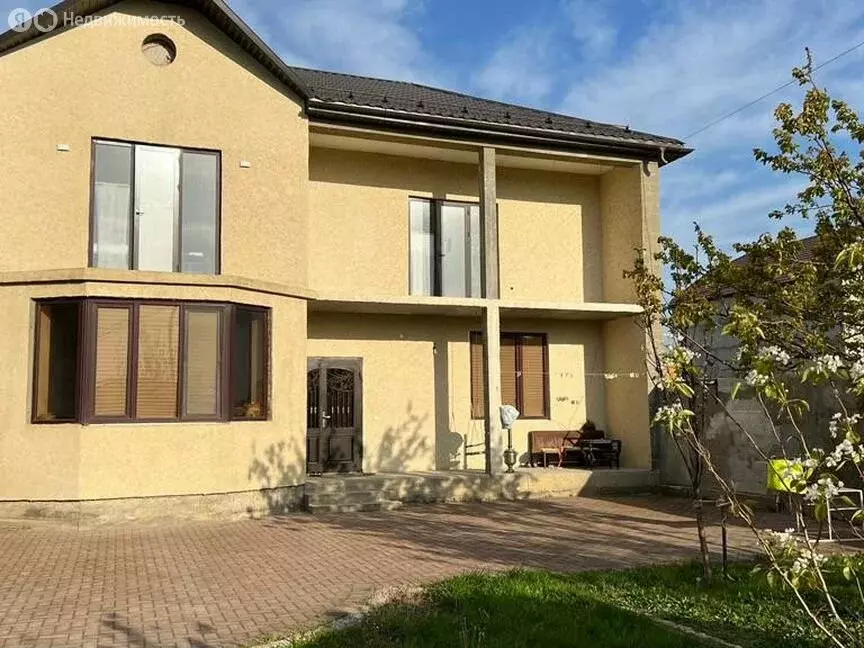 Дом в Республика Дагестан, городской округ Махачкала, посёлок ... - Фото 1