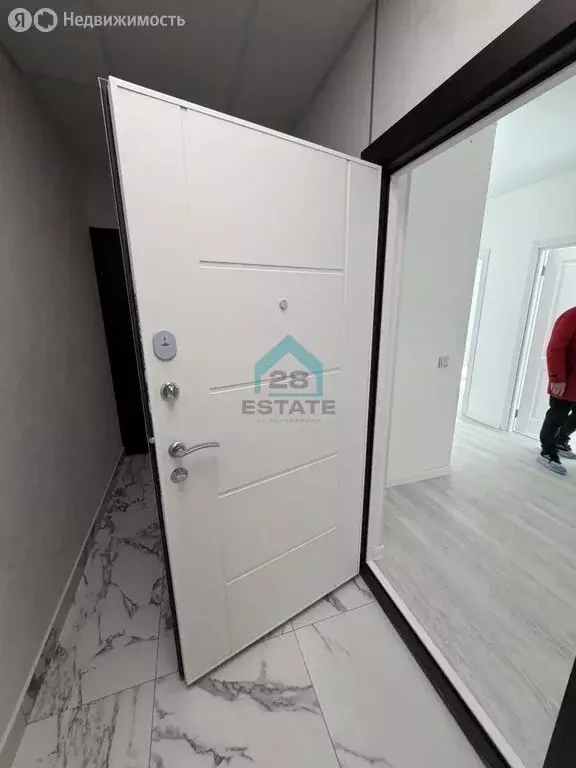 2-комнатная квартира: Санкт-Петербург, Кубинская улица, 76к1 (67.32 м) - Фото 1