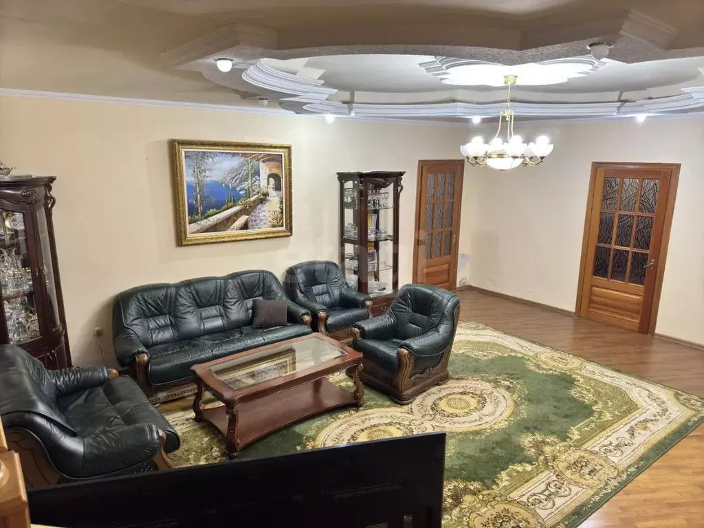 Дом в Дагестан, Махачкала ул. Пригородная, 31 (300 м) - Фото 1