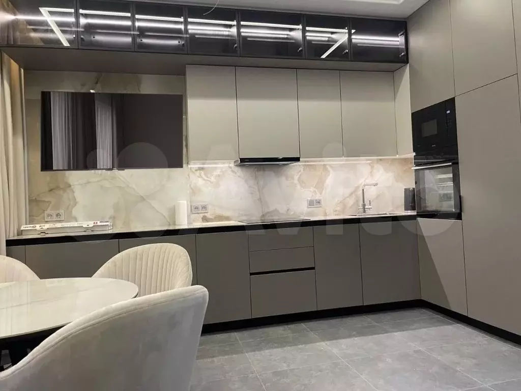 3-к. квартира, 60 м, 8/48 эт. - Фото 0