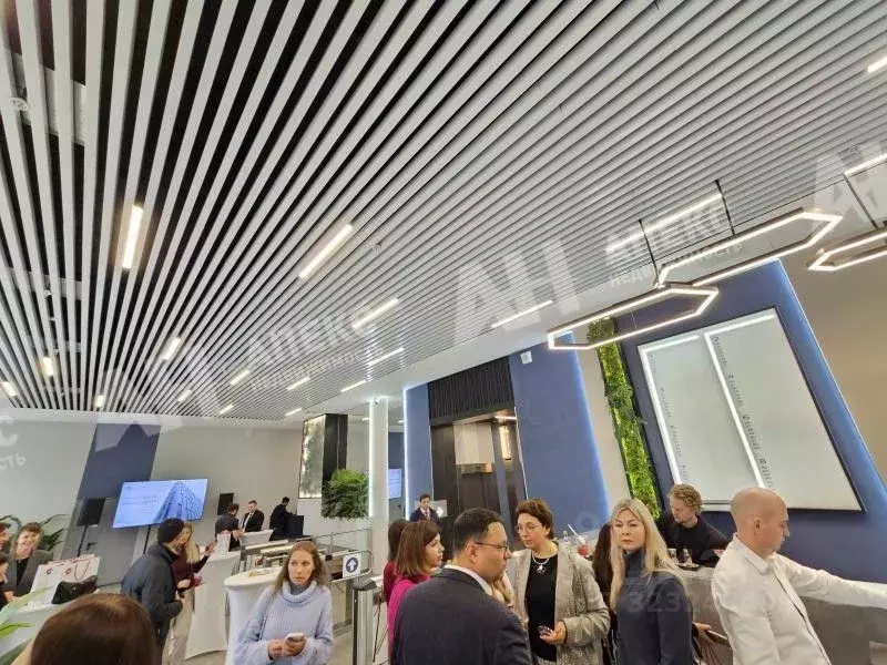 Помещение свободного назначения в Москва ул. Ротмистрова, 10 (4322 м) - Фото 1